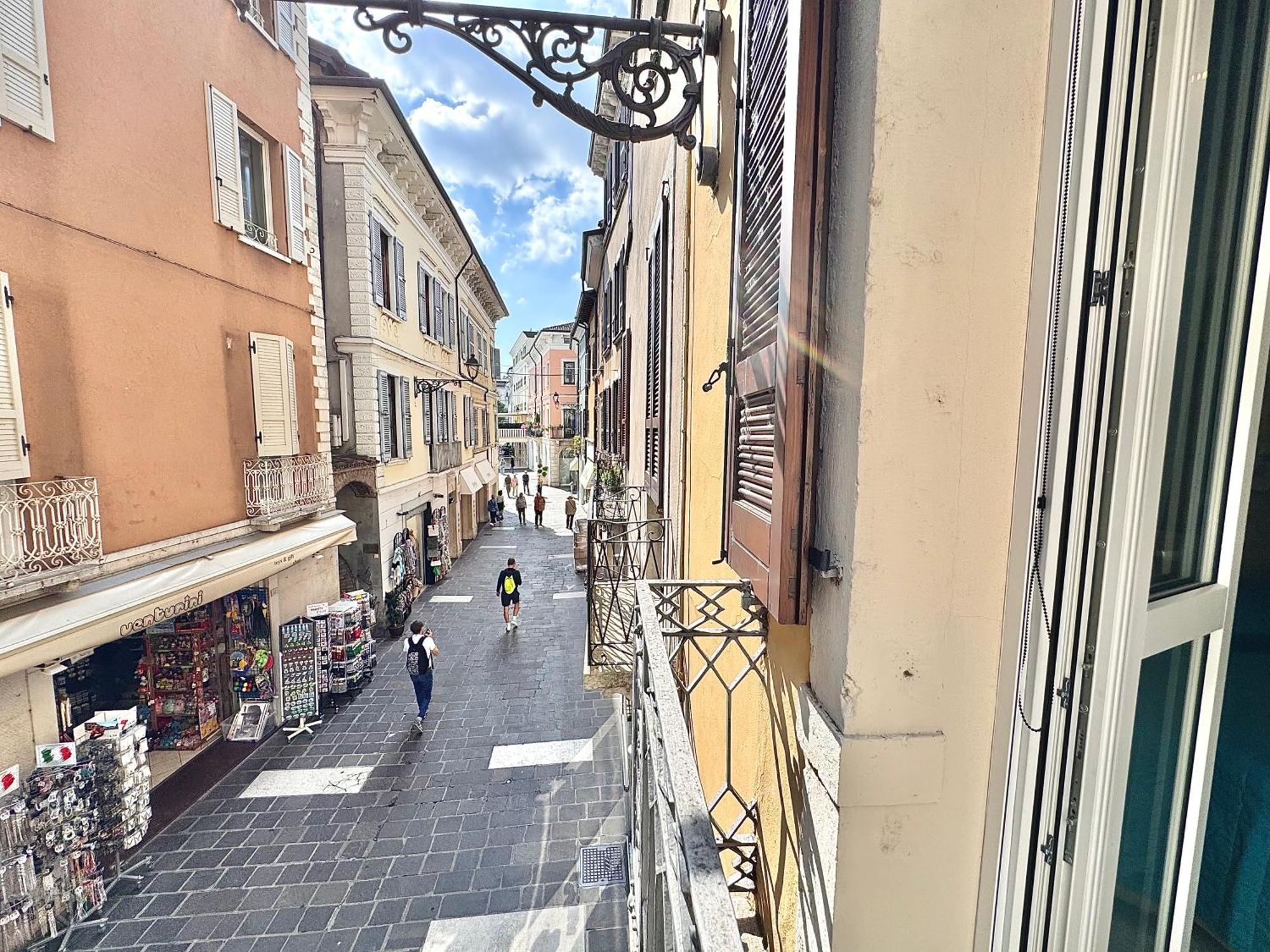 Casa La Margherita Desenzano del Garda Eksteriør bilde